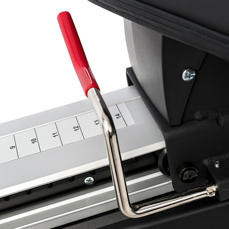 SOLE LCR 智能斜躺健身車