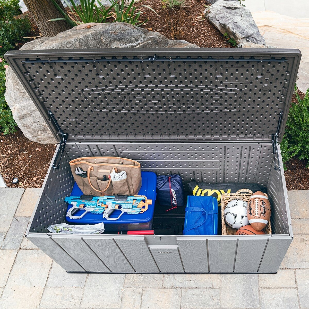 Lifetime 150加侖 戶外儲藏箱