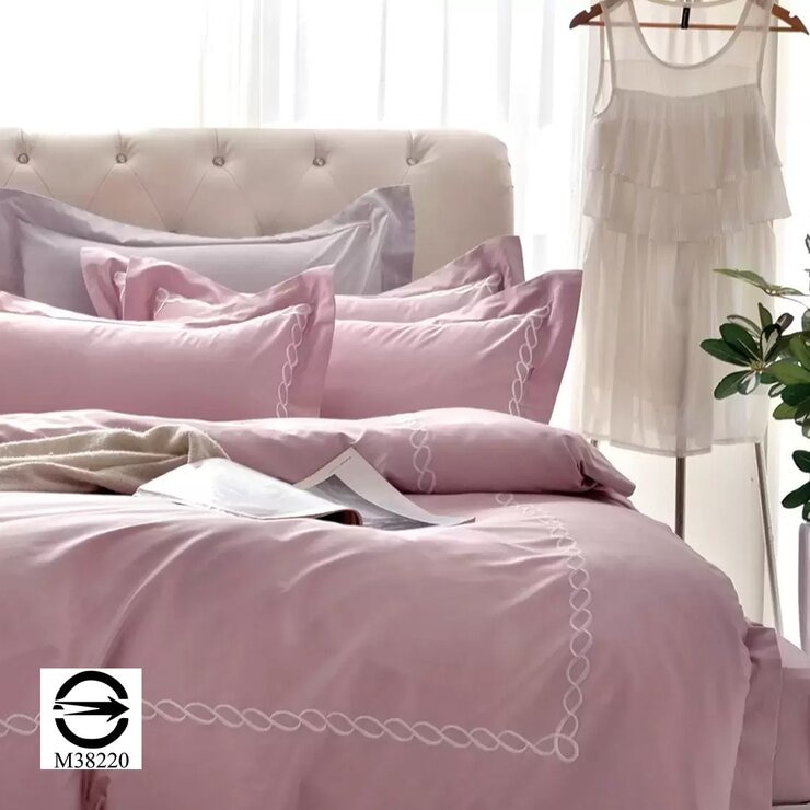 La Belle 雙人特大 300織純棉刺繡被套床包 4件組 180公分 X 210公分 粉