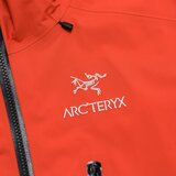 Arc'teryx 男外套 紅 Arc'teryx 男外套 紅