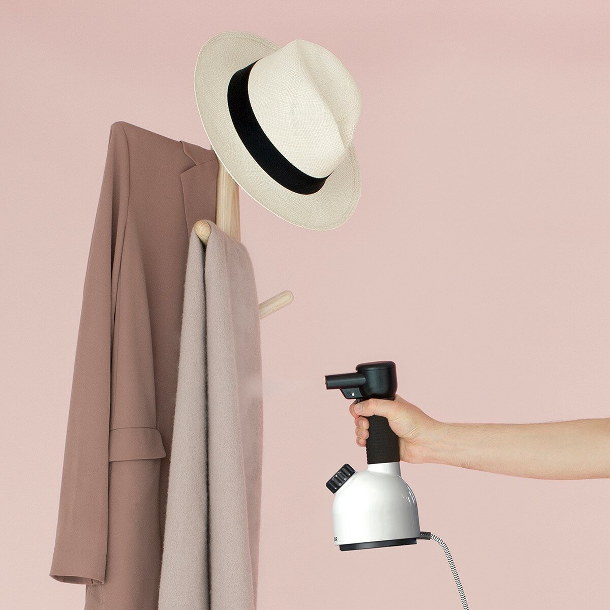 LAURASTAR SMART I 高壓蒸汽熨燙系統 + LAURASTAR IGGI 蒸汽消毒禮盒組