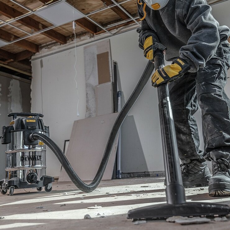 DeWALT 得偉 乾濕兩用吸塵器