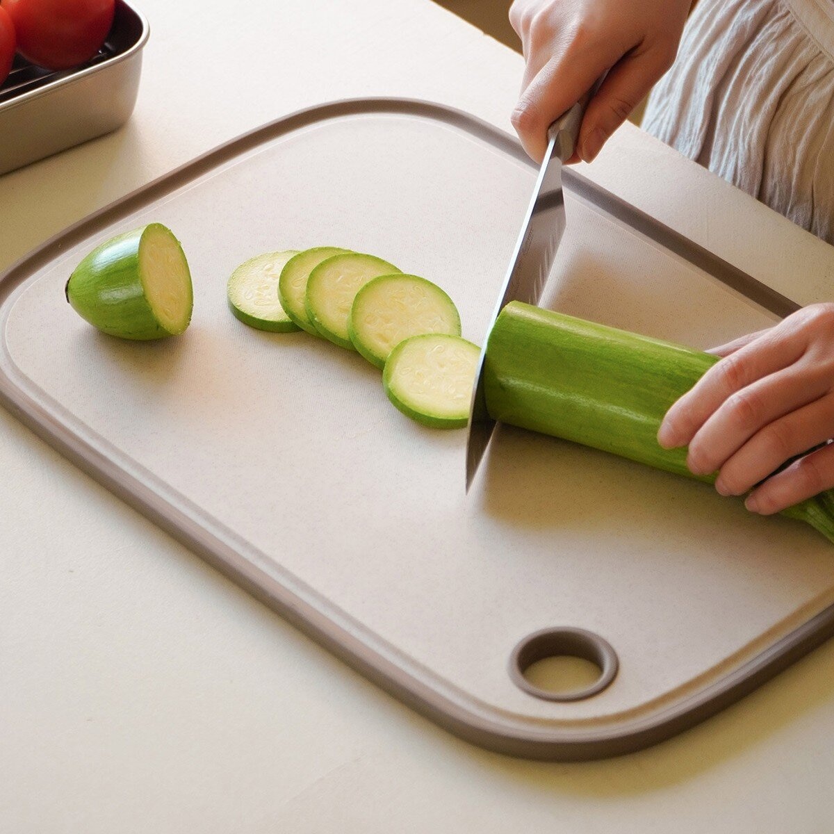 Mari Steiger 雙面砧板 奶油白