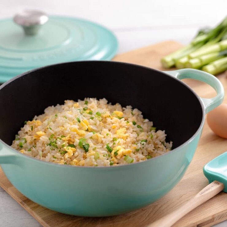 Le Creuset 媽咪鑄鐵鍋 含鋼頭鍋蓋 28公分 薄荷綠