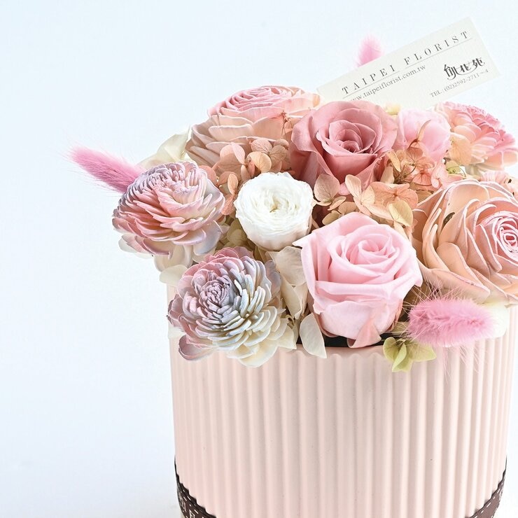 台北花苑 浪漫瑰麗 永生花禮