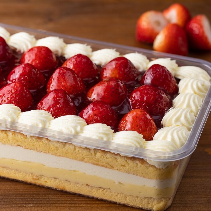 新鮮草莓千層蛋糕