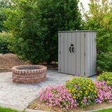 Lifetime 4.5呎 X 2.3呎儲藏屋 含層架