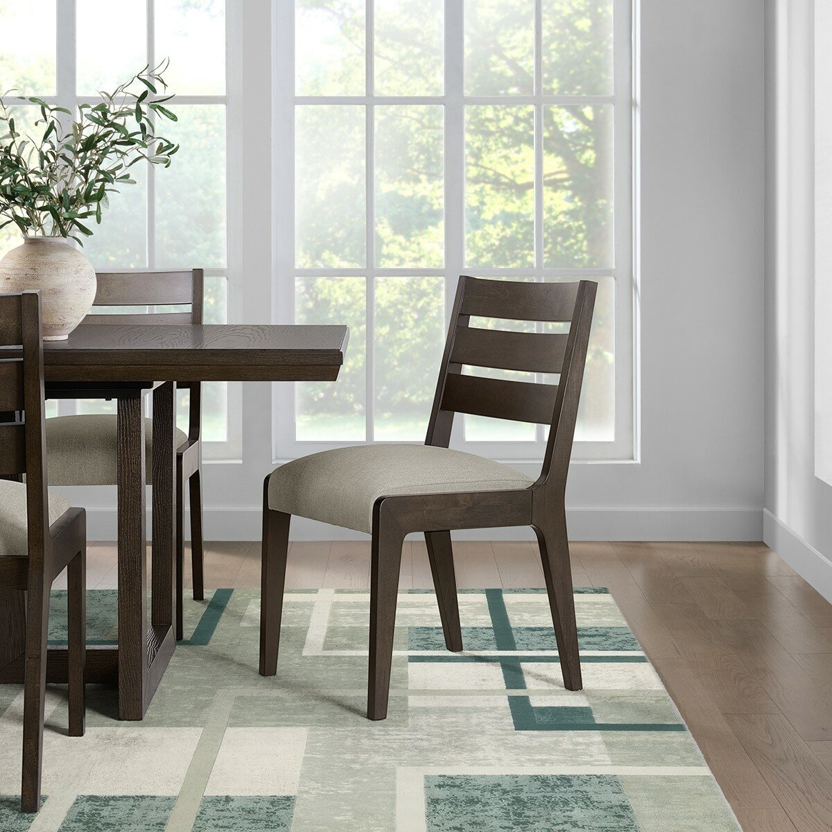 Bayside Furnishings 餐桌椅七件組