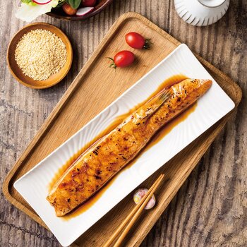 美威 冷凍蒲燒鮭魚肚 5公斤 / 箱