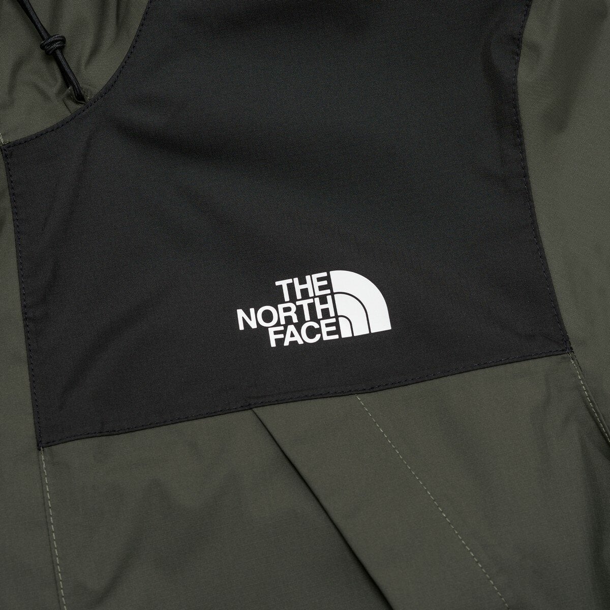 The North Face Antora 男防風外套 綠 The North Face Antora 男防風外套 綠