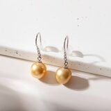 Tokyo Pearl 鉑金 9.0公釐 - 10公釐南海金珍珠鑽石耳環