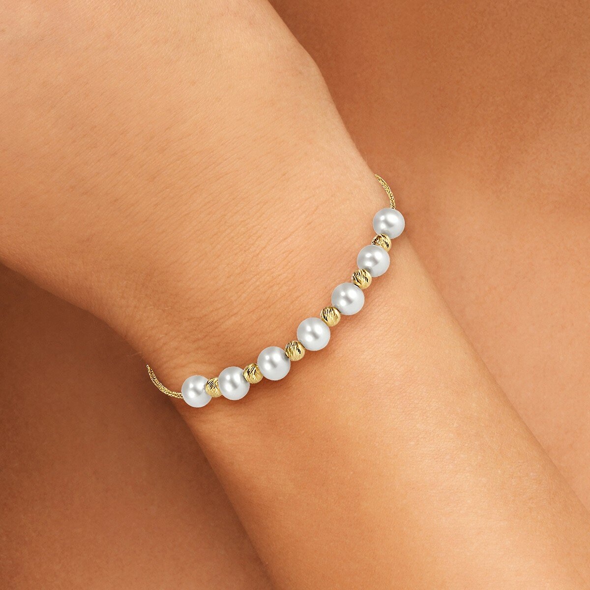 淡水珍珠手鍊 14K黃K金 6公釐-7公釐 淡水珍珠手鍊 14K黃K金 6公釐-7公釐