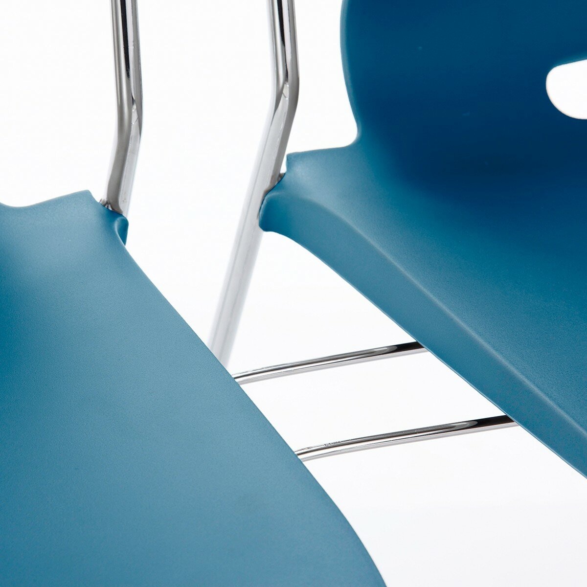 Musical Chairs Cache 可堆疊辦公椅 藍
