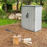 Lifetime 4.5呎 X 2.3呎儲藏屋 含層架