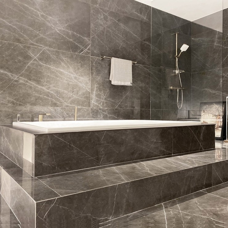 Kohler Struktura 1.5公尺崁入式壓克力浴缸