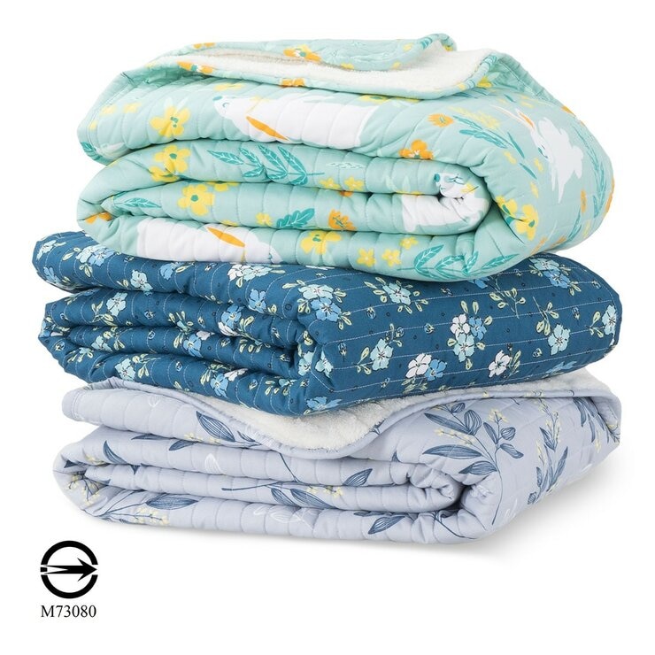 Berkshire 印花薄被毛毯 152公分 X 177公分