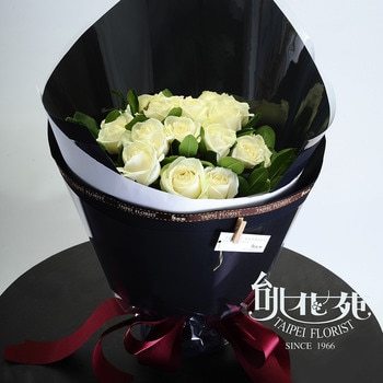 台北花苑唯愛花束18 朵白玫瑰 台北花苑唯愛花束18 朵白玫瑰