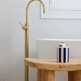 MOSS ST. FRAGRANCES 大陶瓷蠟燭 360公克 檀香與柑橘香