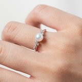 Tokyo Pearl 18K白K金 6.0公釐 - 6.5公釐 Akoya 珍珠戒指