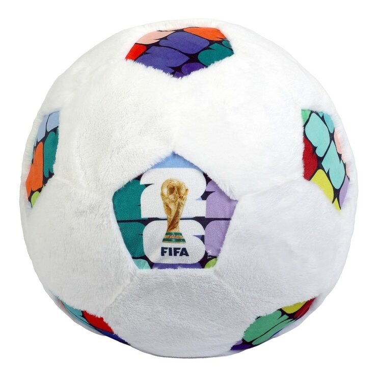 FIFA 足球造型抱枕 周長 124.4公分