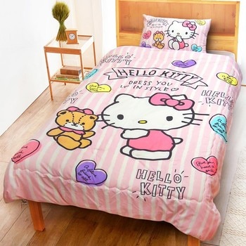 舒柔水洗被 150 x 200 公分 - Hello Kitty 舒柔水洗被 150 x 200 公分 - Hello Kitty