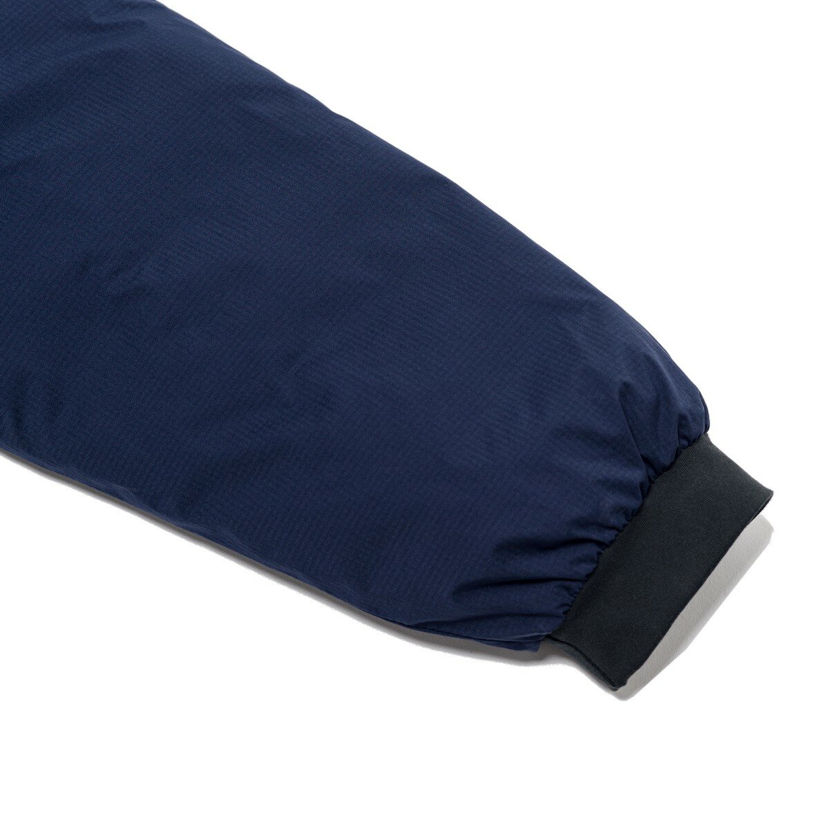 Canada Goose 男短版連帽羽絨外套 深藍