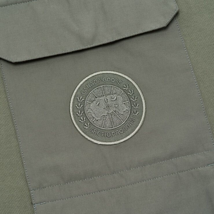 Canada Goose 女連帽上衣