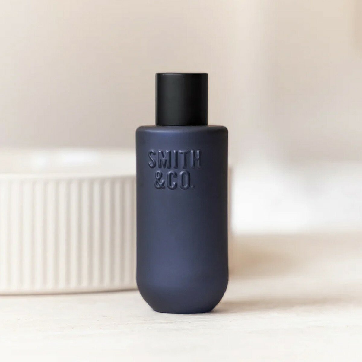 SMITH & CO. 香氛噴霧 100毫升 X 3入組 黑沉香與藏紅花 + 煙燻皮革與佛手柑 + 琥珀與小蒼蘭