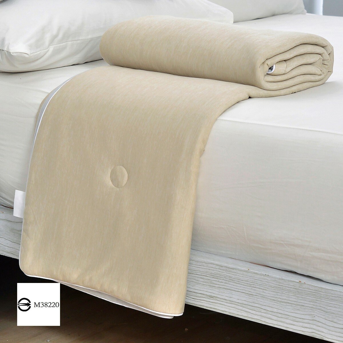 La Belle 素色涼感被 150公分 X 200公分 杏色 La Belle 素色涼感被 150公分 X 200公分 杏色