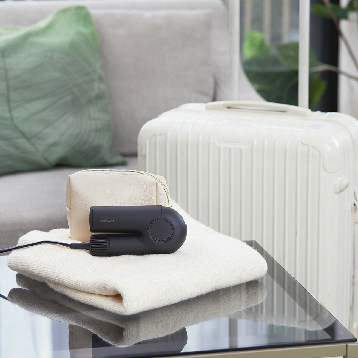 Tescom BLDC 自動變壓摺疊修護離子吹風機 TD866TW