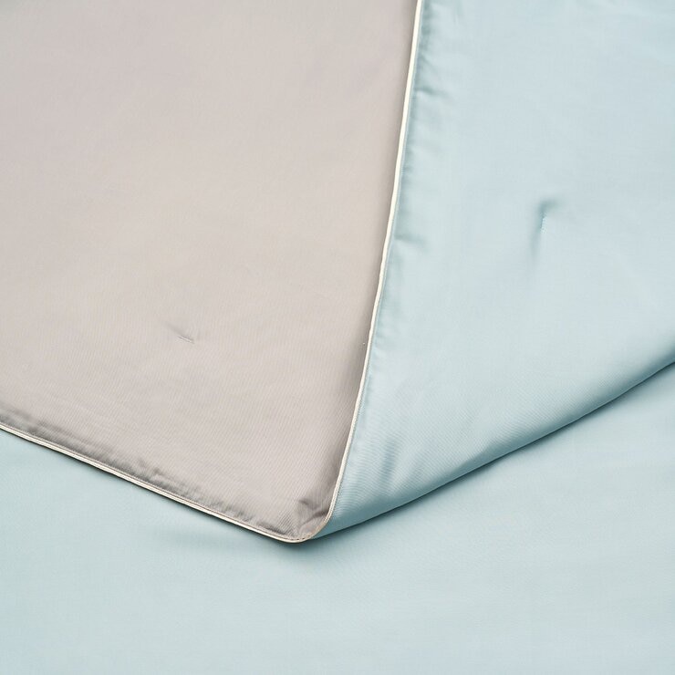 Hotel Grand 雙人桑蠶絲四季被 180公分 X 210公分 藍