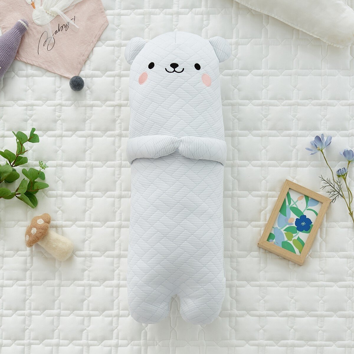 Allertect 涼感動物造型靠枕 22公分 X 70公分 熊