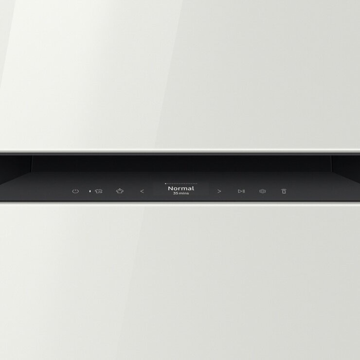 Samsung Bespoke AI 智慧電子衣櫥 DF18CB8600WRTW Samsung Bespoke AI 智慧電子衣櫥 DF18CB8600WRTW
