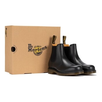Dr. Martens 女休閒短靴 Flora Smooth 系列 Dr. Martens 女休閒短靴 Flora Smooth 系列