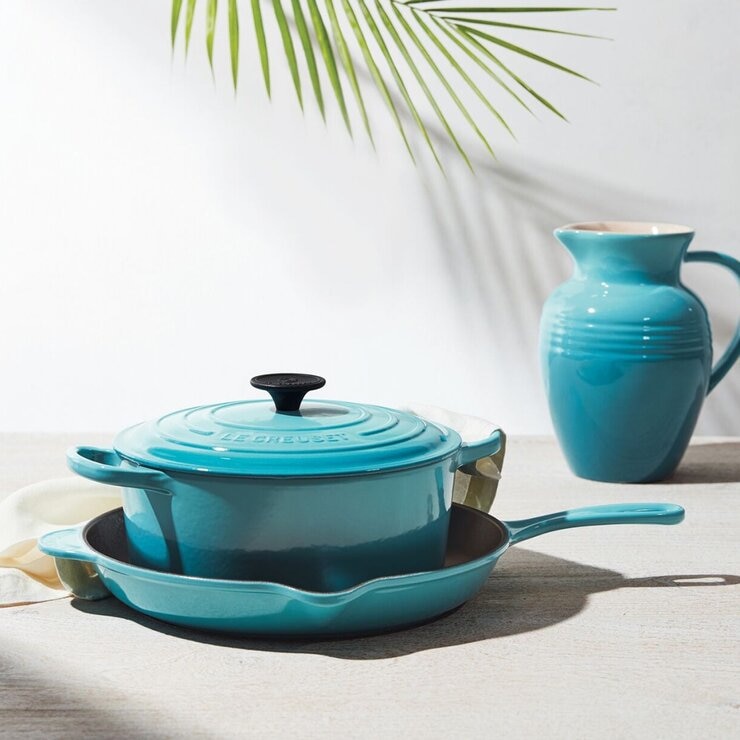 Le Creuset 雙耳圓形鑄鐵鍋 含電木頭鍋蓋 26公分 加勒比藍