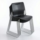 Musical Chairs Cache 可堆疊辦公椅 黑