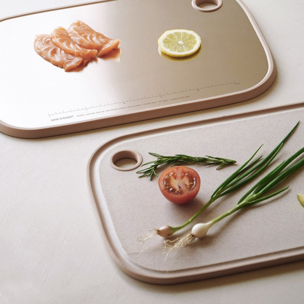 Mari Steiger 雙面砧板 奶油白
