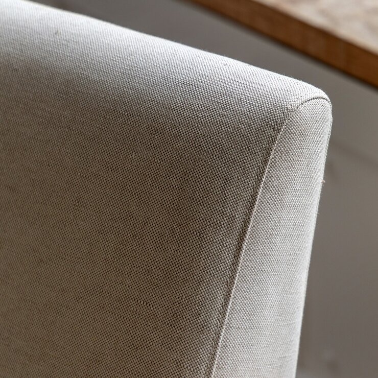 Gallery Neyland 亞麻布扶手椅