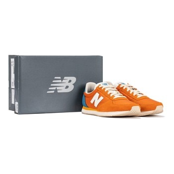 New Balance 男復古跑鞋 U220 系列 New Balance 男復古跑鞋 U220 系列