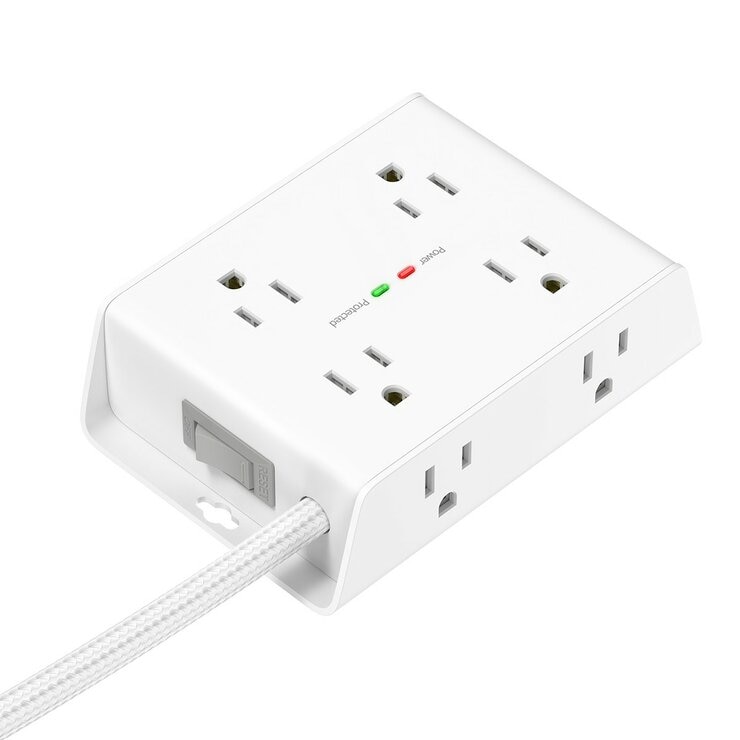 Huntkey 四面插孔延長線 含USB-A X 2 + USB-C X 2