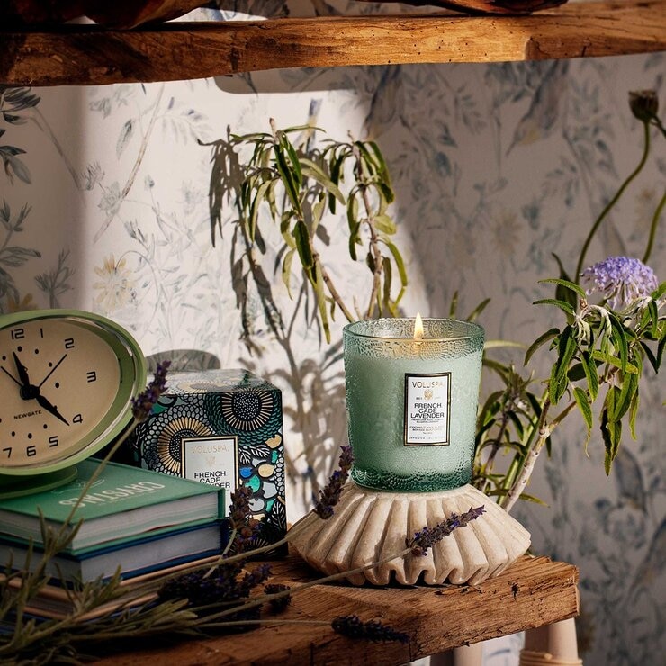 VOLUSPA 經典蠟燭 9盎司 法國杜松與薰衣草