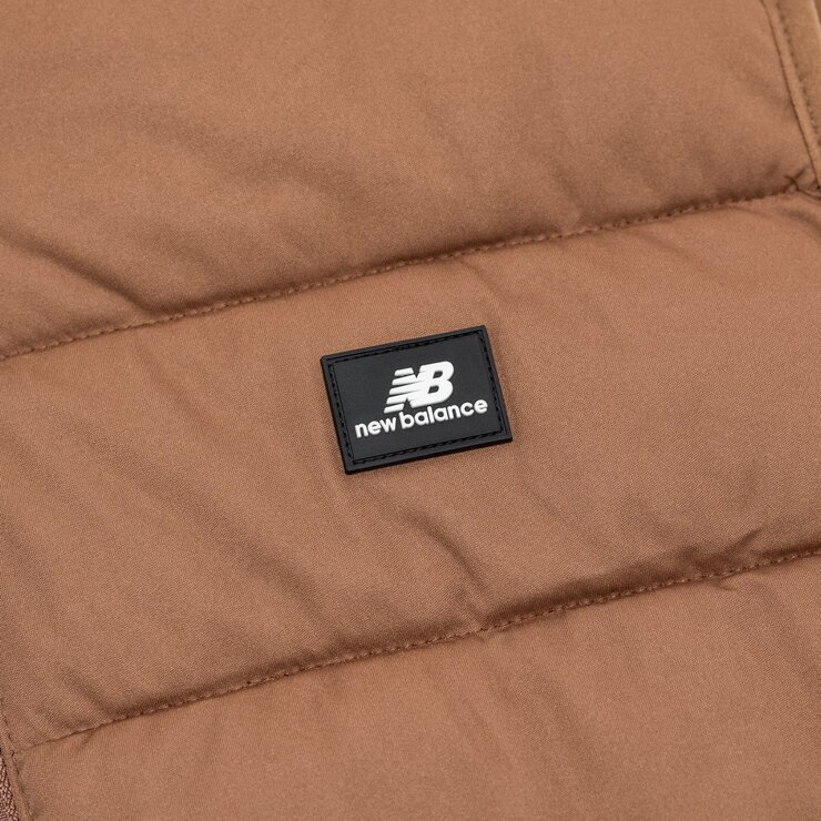 New Balance 男填充背心 棕