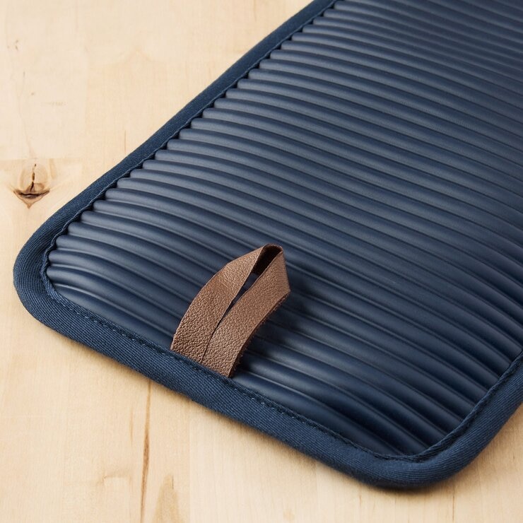 KitchenAid 矽膠廚房隔熱 4件組 (隔熱手套 X 2入 + 隔熱墊 X 2入) 藍