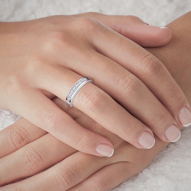 0.5克拉 18K白K金 方形鑽石戒指 VS2/I