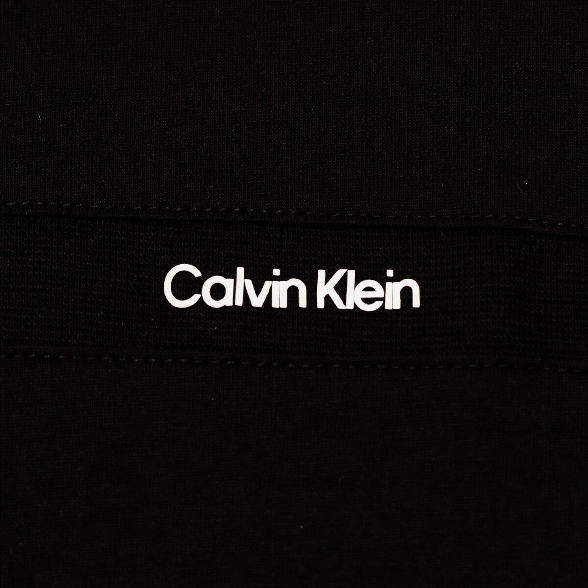 Calvin Klein 男短袖上衣 黑色