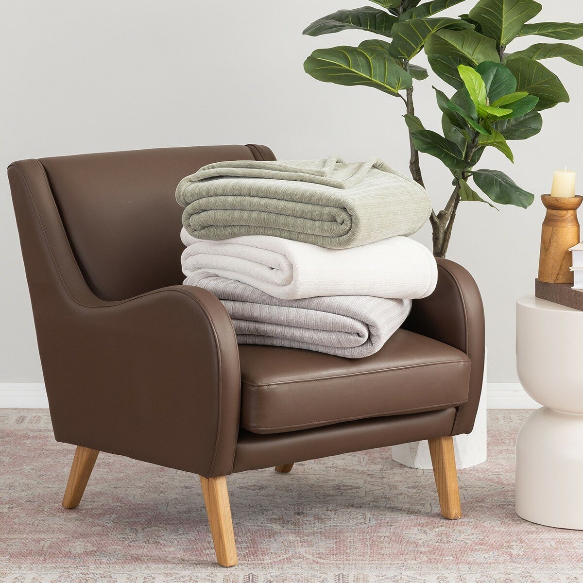 Berkshire 織紋柔軟舒適毯 152公分 X 177公分