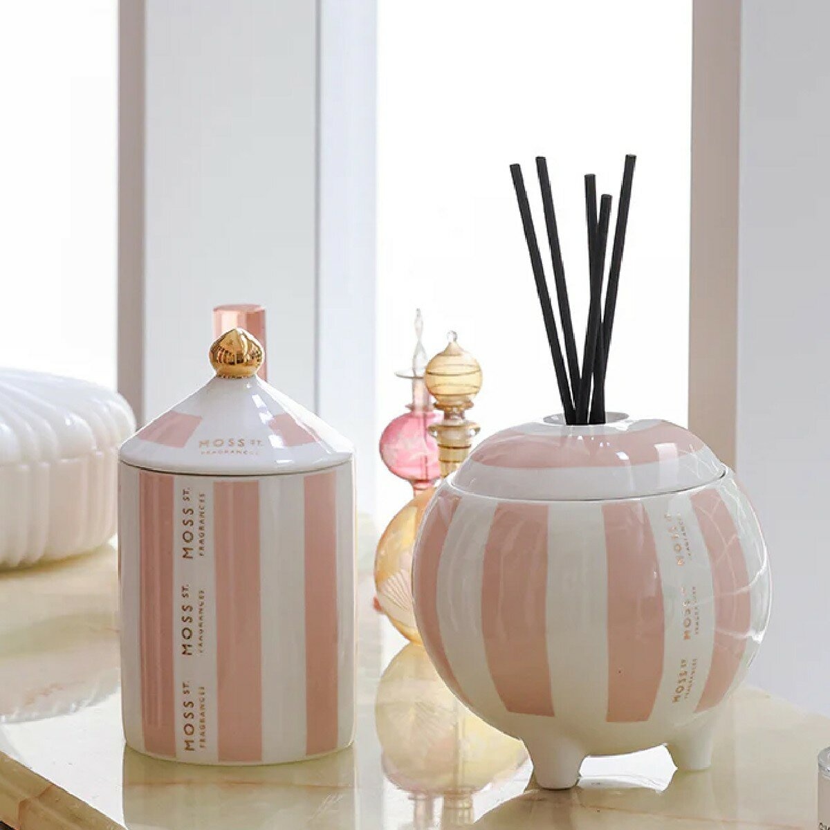 MOSS ST. FRAGRANCES 大陶瓷蠟燭 360公克 覆盆子、蜂蜜和麝香