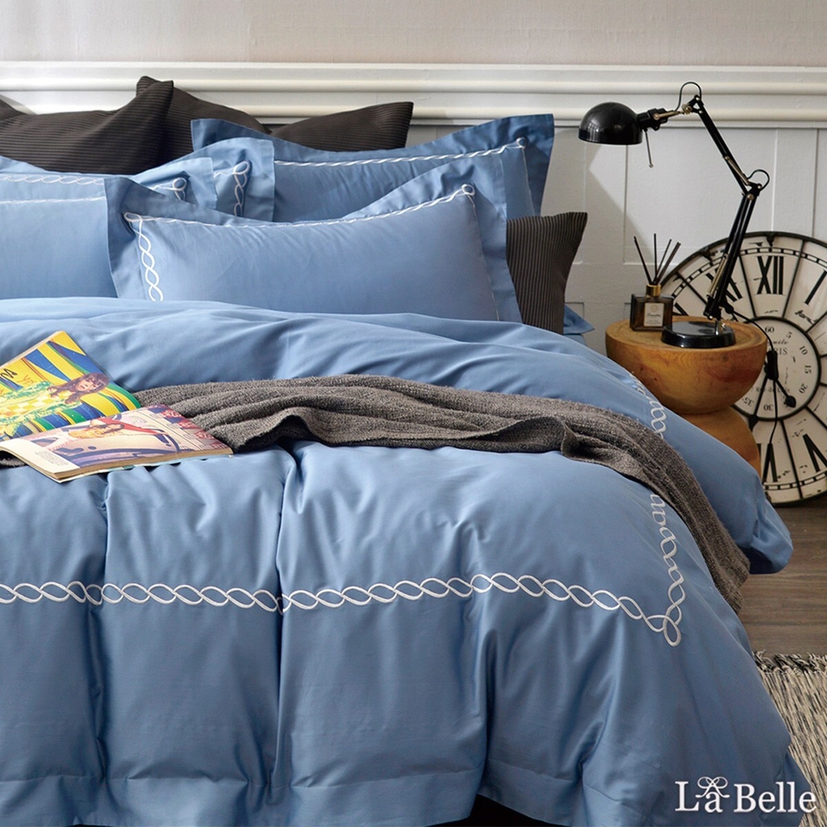 La Belle 雙人特大 300織純棉刺繡被套床包 4件組 180公分 X 210公分 藍