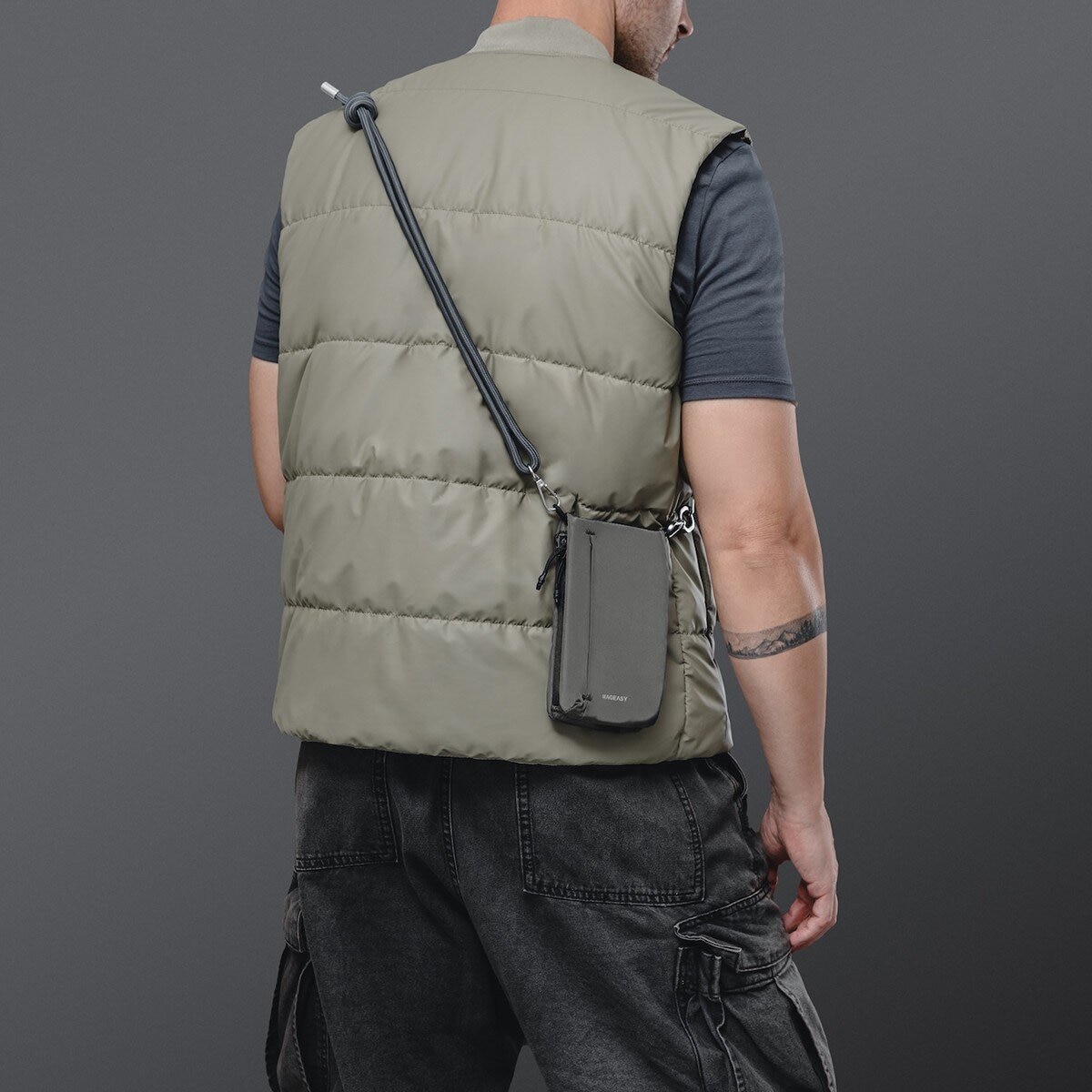 MAGEASY Phone Sacoche 手機掛繩隨行包 + 8.3mm掛繩 石墨黑 + 高冷灰掛繩