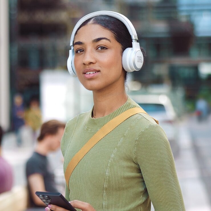 JBL Live 670NC 耳罩式降噪藍牙耳機 白